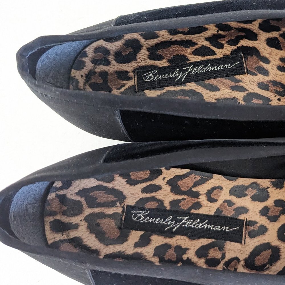 π€ Beverly Feldman Velvet Loafers Size 9 π€ - Picture 5 of 12